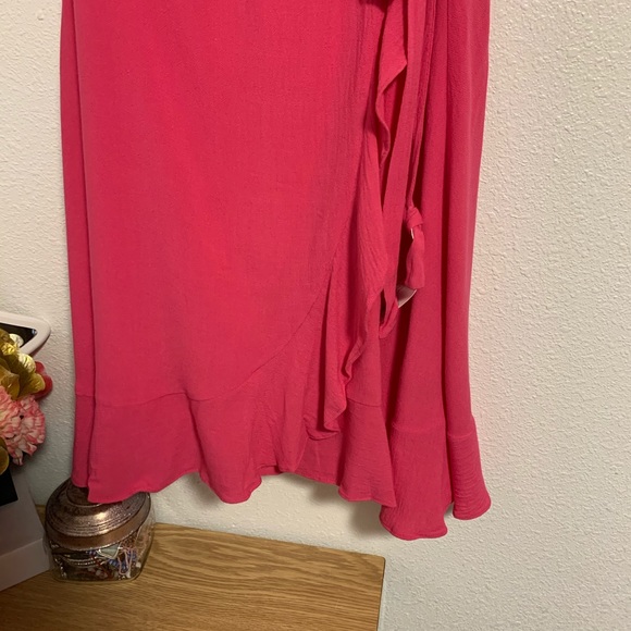 cupcakes and cashmere NWT Pink Catana Wrap Dress S - Picture 14 of 14